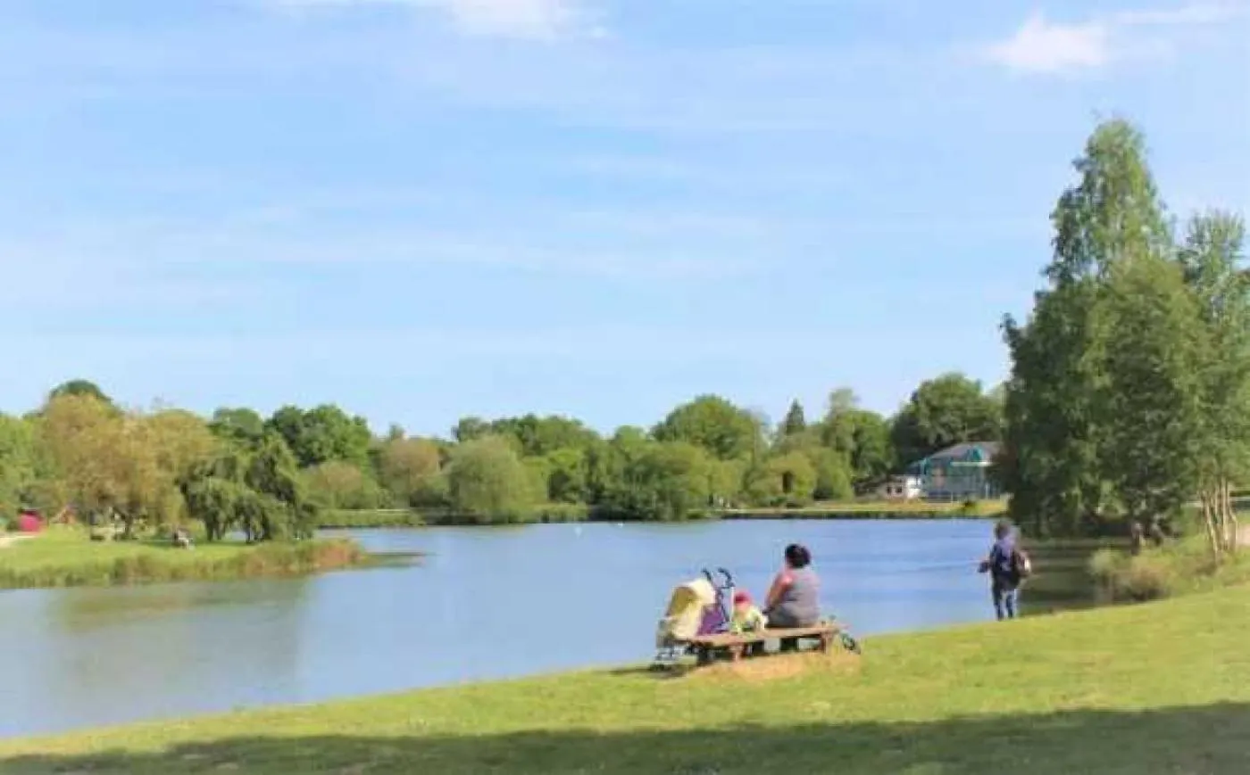 Camping 3 Etoiles - Piscine - Eehaf0 Merdrignac 0*,  France