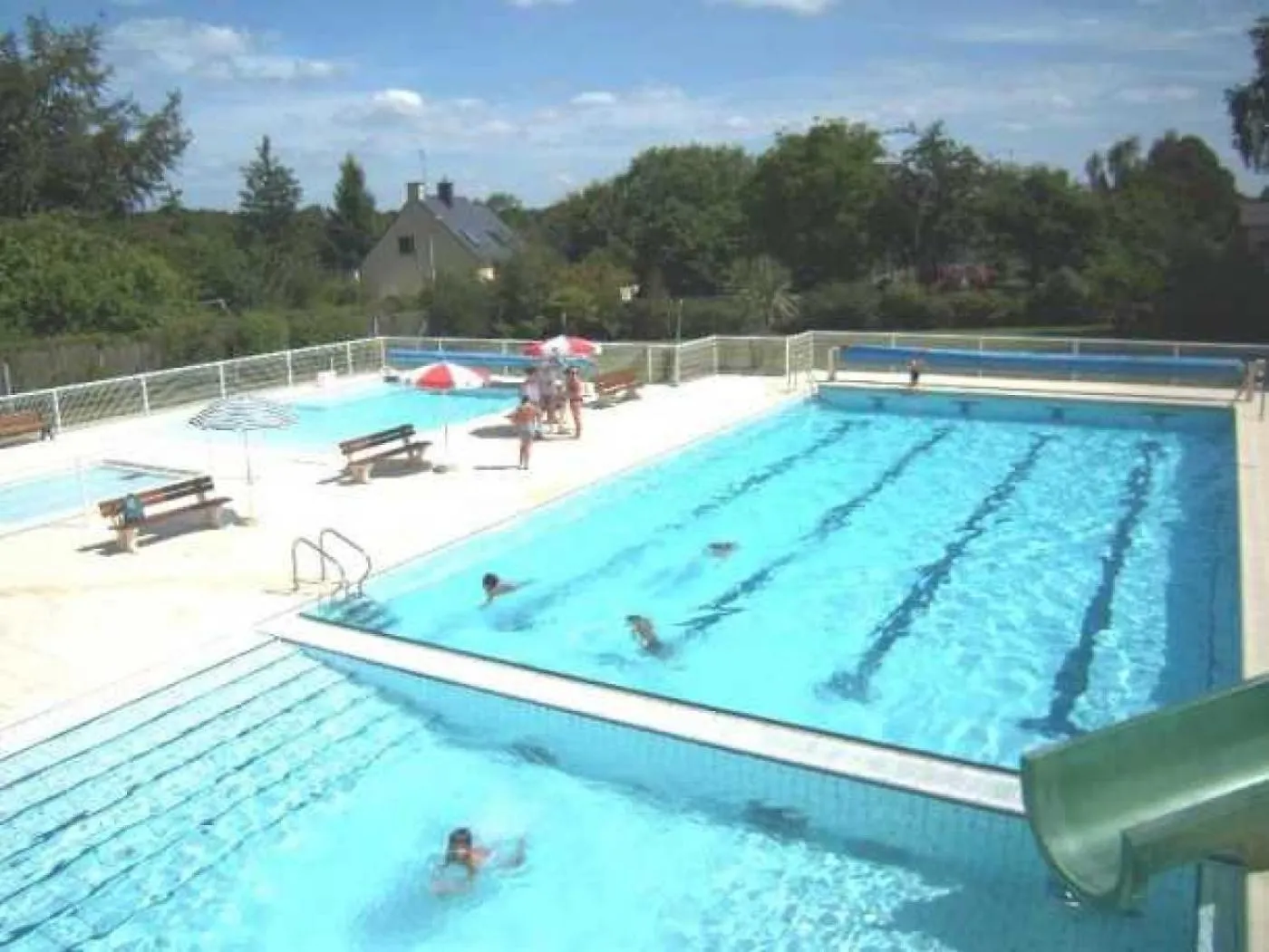 Camping 3 Etoiles - Piscine - Eehaf0 Merdrignac Campsite